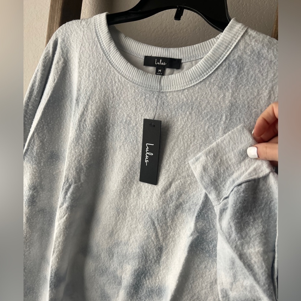 NWT- Lulu‘s - Choosing Chill Blue Tie-Dye Fleece Knit Pullover Sweatshirt - Picture 12 of 15